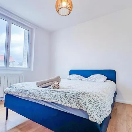 Apartament Joli T3 Avec Parking Prive Clermont-Ferrand