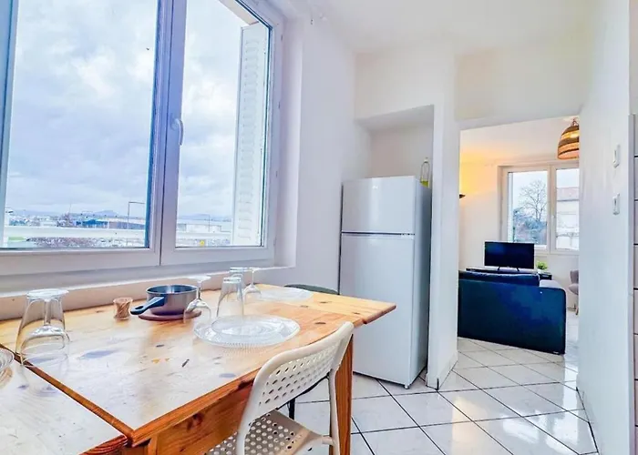 Joli T3 Avec Parking Prive Clermont-Ferrand